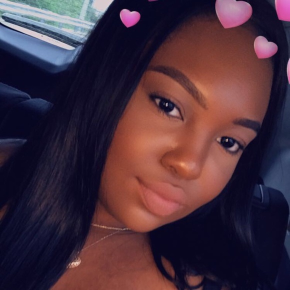 Meet your Posher, Asya j - Picture 1 of 1